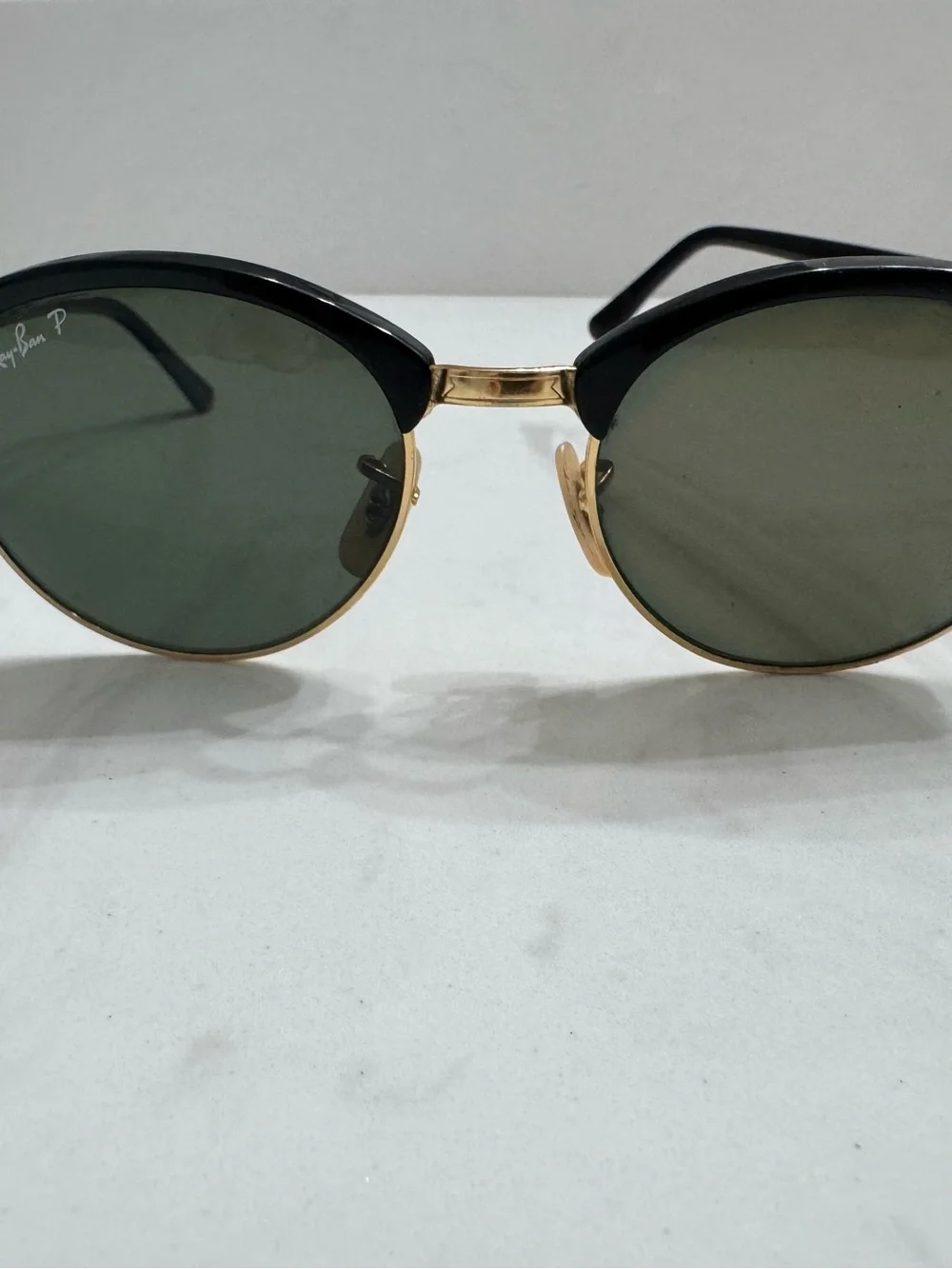 Ray-Ban Unisex Sunglasses Black Frame with Gold Accents